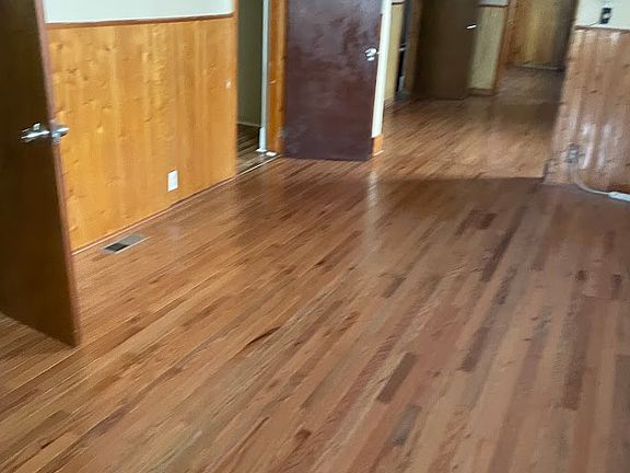 3rd image of 608 Fulton St #2