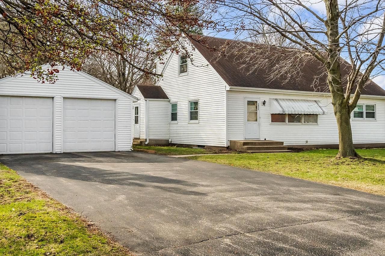 2022 Shopiere Road, Beloit, WI 53511 Zillow