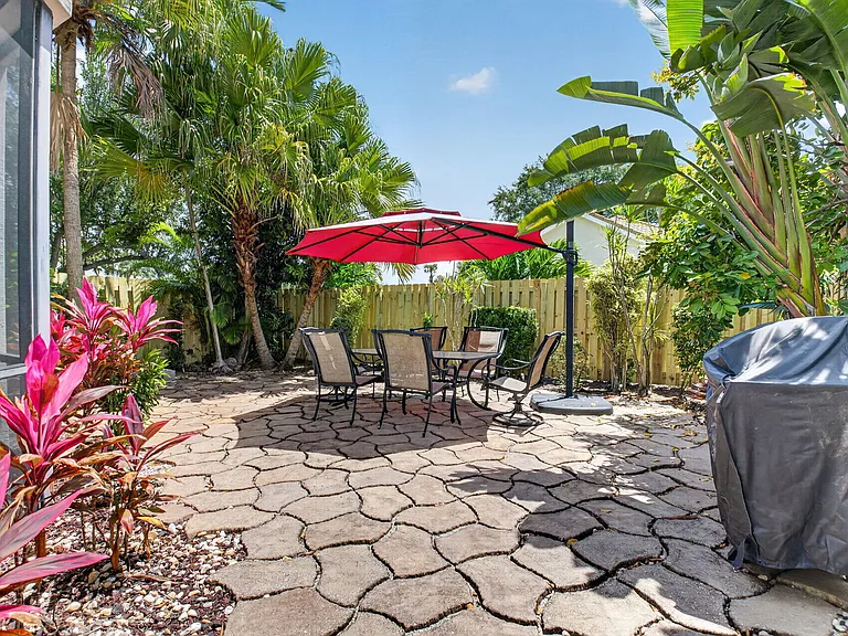 6694 NW 26th Way — Photo 35