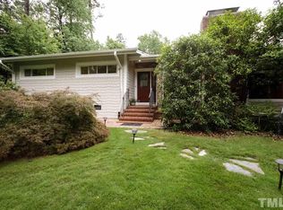 1114 Woodburn Rd, Durham, NC 27705