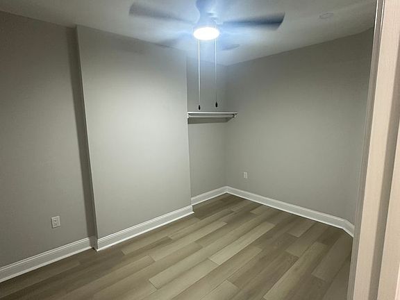 3rd image of 4038 Cambridge St