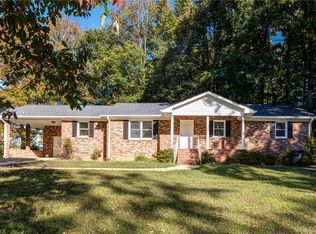 2402 Pine Ln, Reidsville, NC 27320