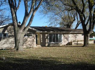 59820 Ironwood Rd, South Bend, IN 46614