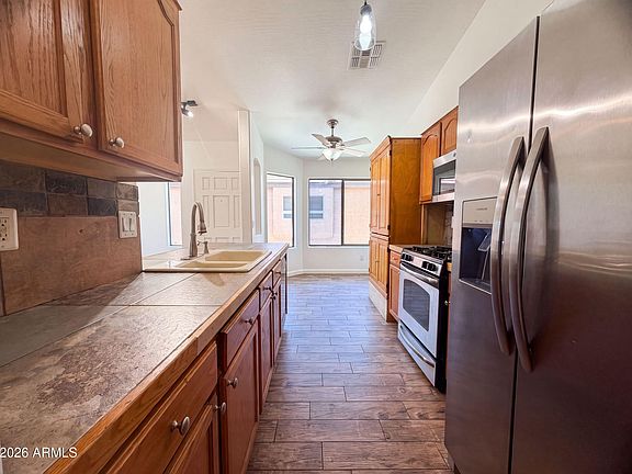 2nd image of 1321 W MATTHEWS Drive