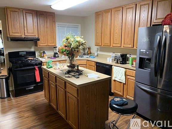 2nd image of 203 W Carolanne Blvd