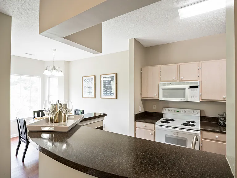 Reserve at Mill Landing — Photo 10