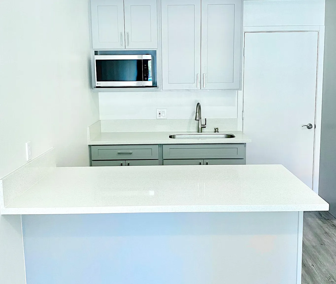 1 bed, 750 sqft, $2,595 — Photo 4