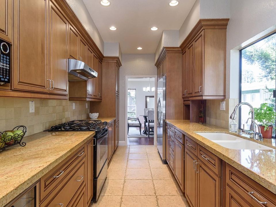 1st image of 111 9th Ave APT 306