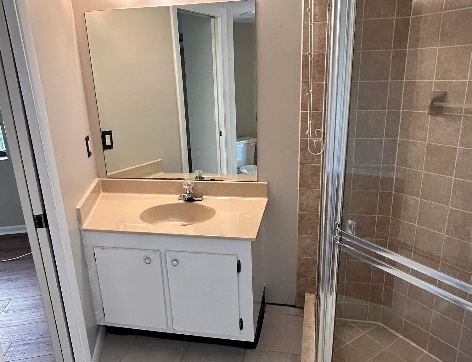 2 bed, 2.0 bath, 903 sqft, $1,750 — Photo 4
