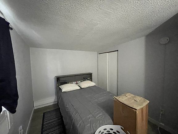 5th image of 52 Chestnut Avenue