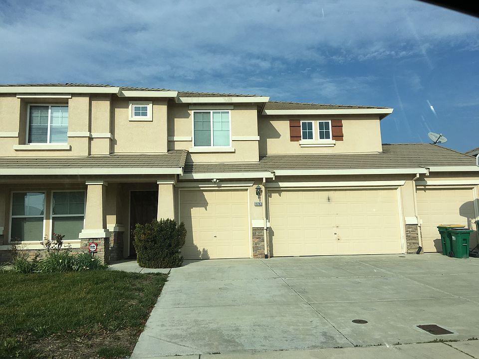 1st image of 10743 Waterbury Dr