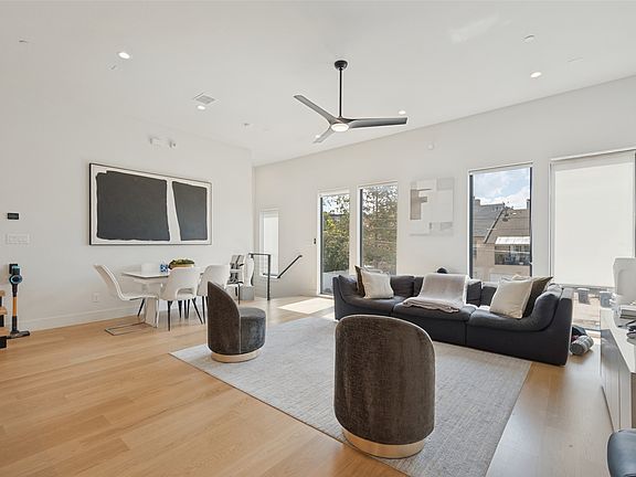 5th image of 4301 Bowser Ave #104