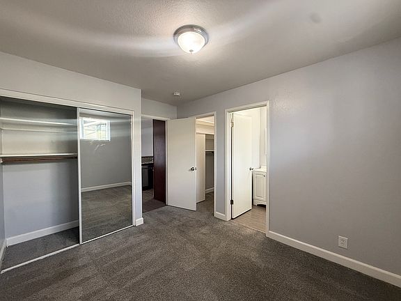5th image of 2522 35th Ave #31