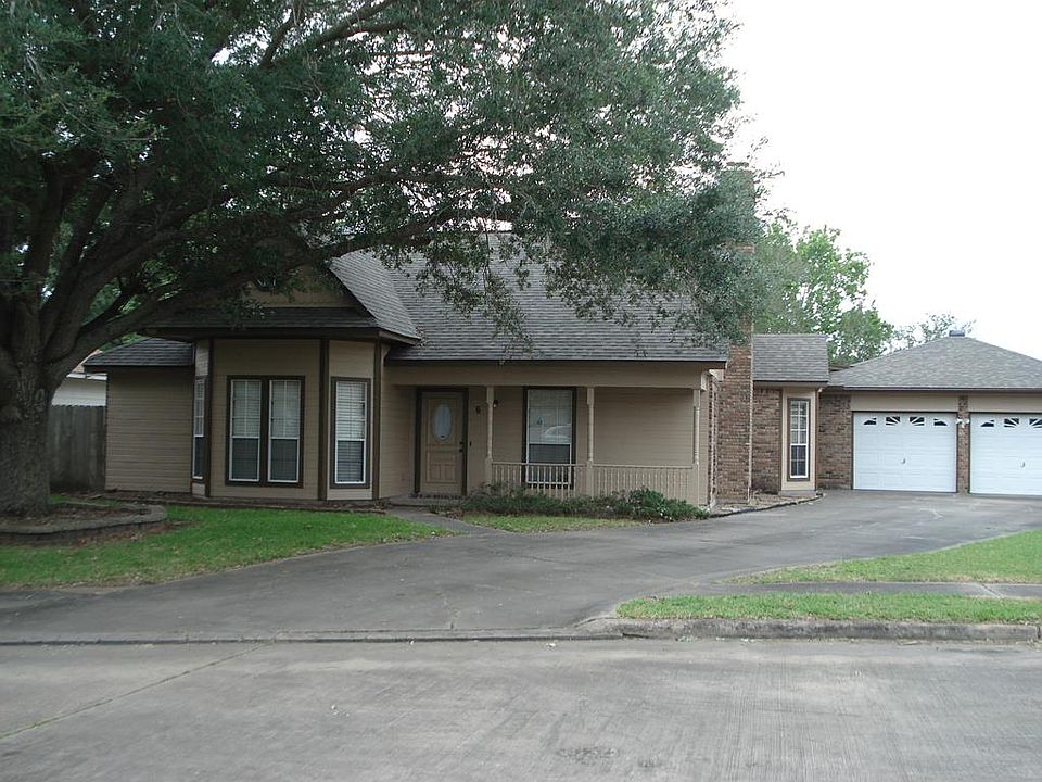 1st image of 6 Murex St