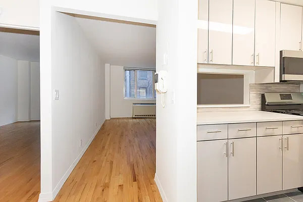 Rented by B & L Management | media 11