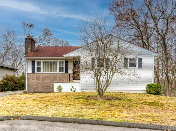 1024 Willard Road, Orange, CT 06477