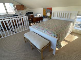 82 Front St, Groton, CT 06340