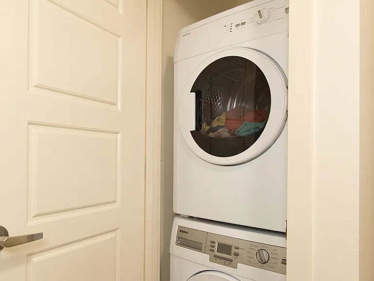 2237 Apartments - Located in the Heart of Ballard — Photo 4