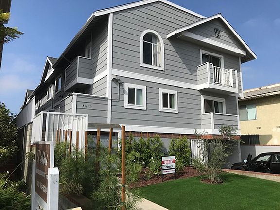 3rd image of 3611 S Centinela Ave APT 102