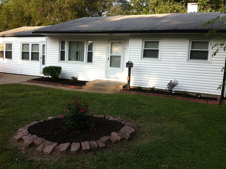 Charming 3 Bedroom 1 Bath 