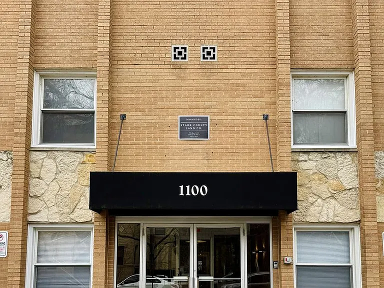 1100 Church — Photo 10