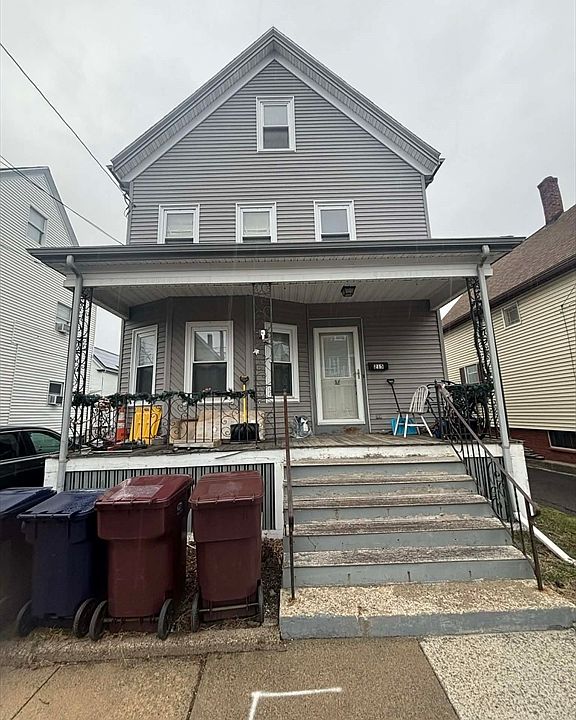 1st image of 215 Springvale Ave