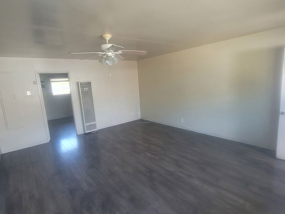 2nd image of 428 E Elm St #3