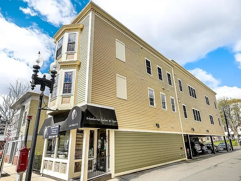 406 Main St #3 — Photo 29