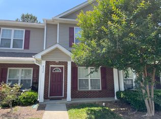 8030 Stoneham Ct, Matthews, NC 28105