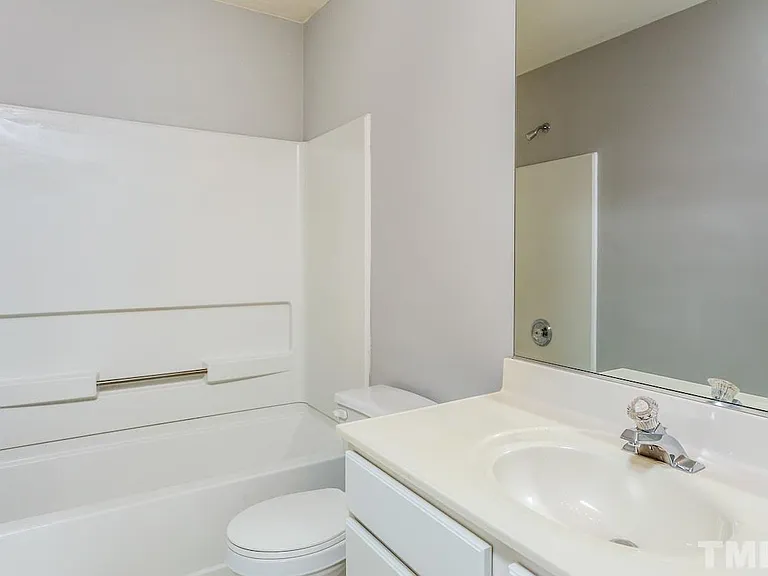 4717 Longhill Ln — Photo 14