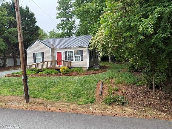 2nd image of 295 Spring St