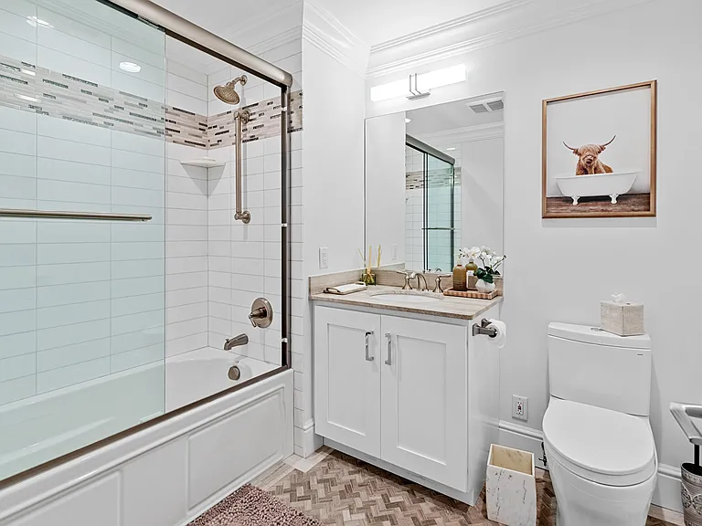 30 Village Green Dr — Photo 13