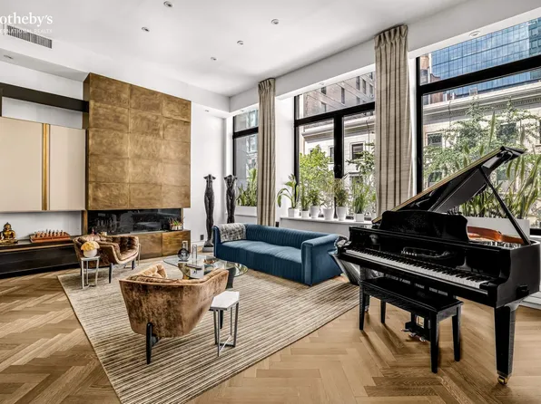 36 East 22nd Street 3RD FLOOR image 2 of 20