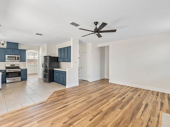 5th image of 5700 Cooper Mill Ct