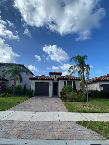 5447 Useppa Dr Photo 1