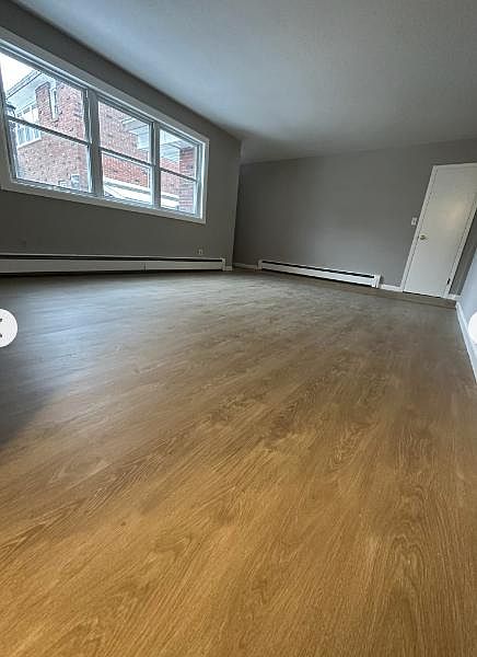 1st image of 215 Buckley St #37