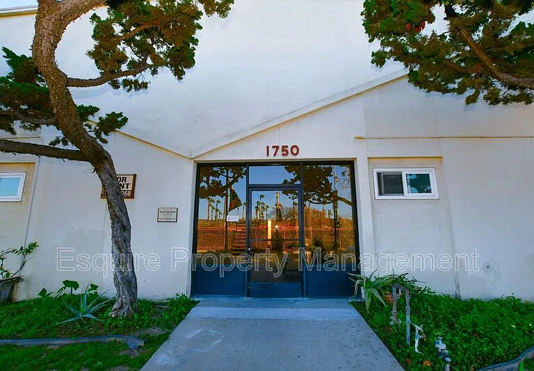 1750 Ventura Blvd #1C — Photo 12