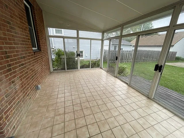 4 bed, 2.0 bath, 1534 sqft, $2,190 — Photo 3