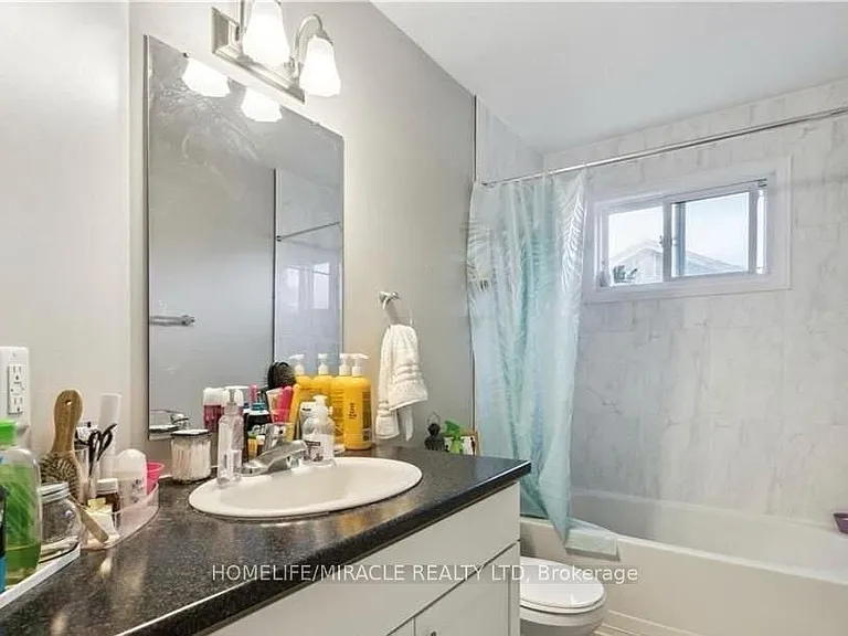 262 Patricia Ave #2 — Photo 9