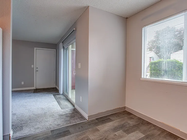 Arbor View Apartments — Photo 22