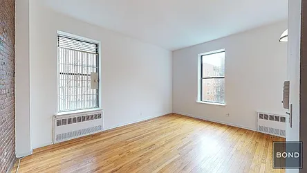 Rented by Bond New York