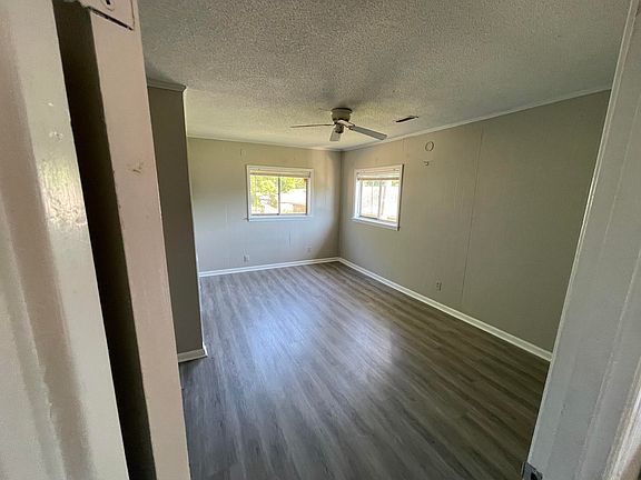 4th image of 508 Buckley St