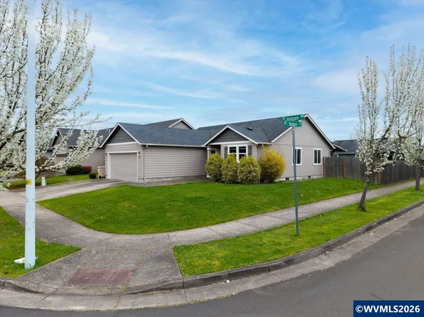 3250 Hannah Ave SE, Albany, OR 97322