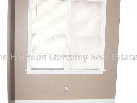 5th image of 1701 Iola Dr