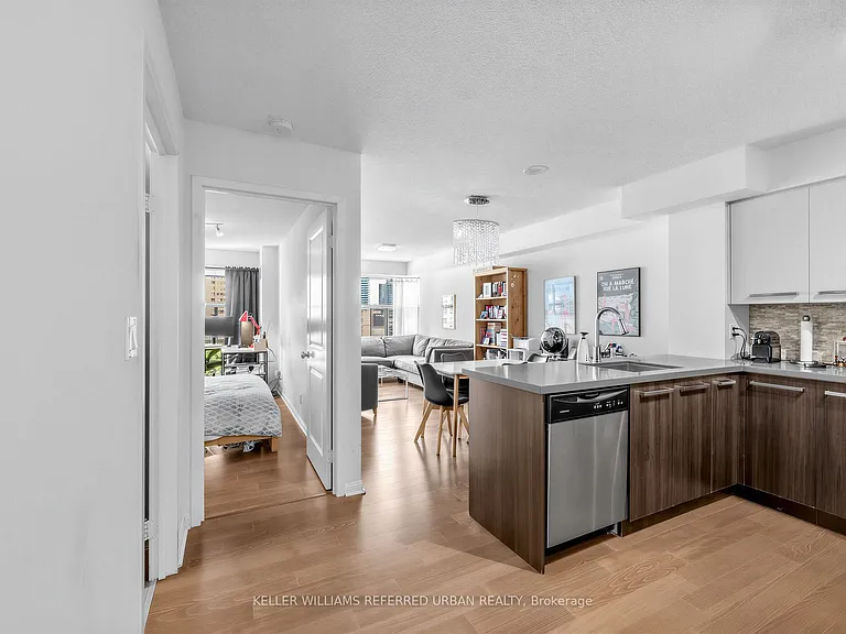 11 Saint Joseph St #1208 — Photo 4