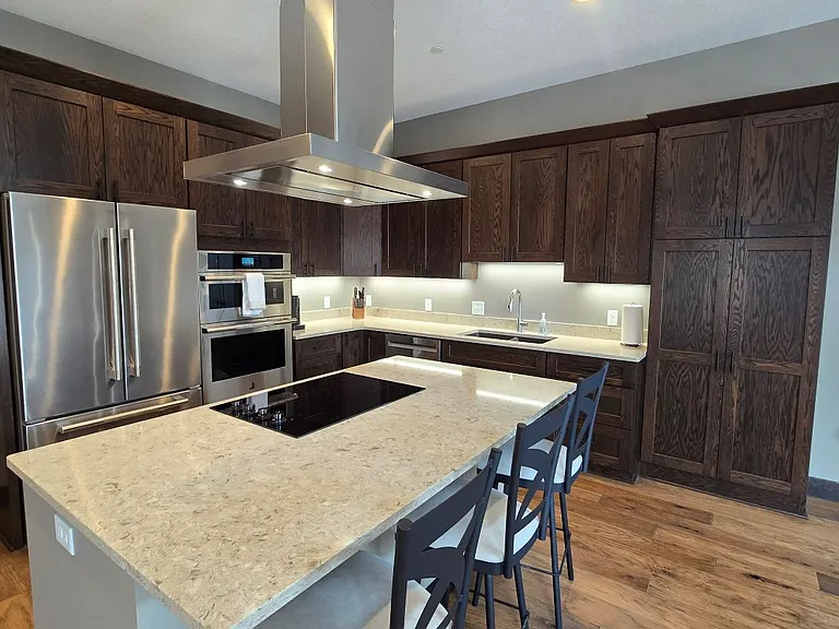 512 Division St S #1 — Photo 18