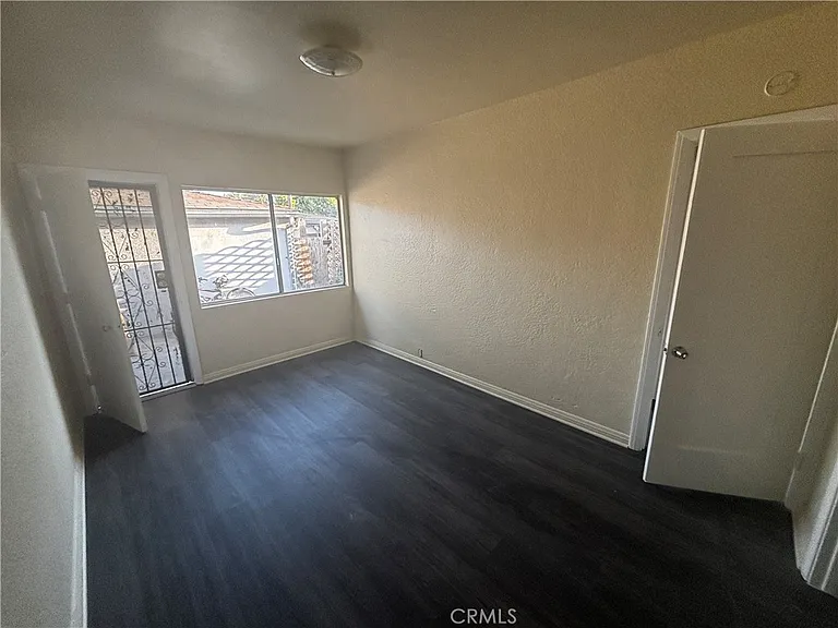 4058 Santa Ana St — Photo 12