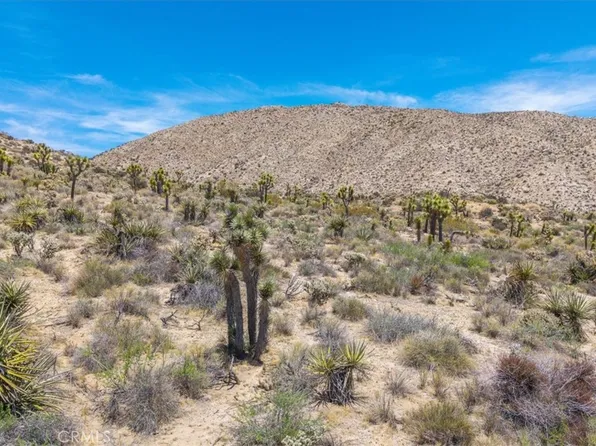 55652 Buena Vista Dr, Yucca Valley, CA 92284