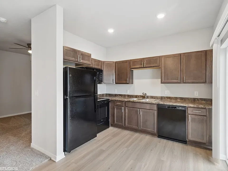 Parkside Luxury Apartments