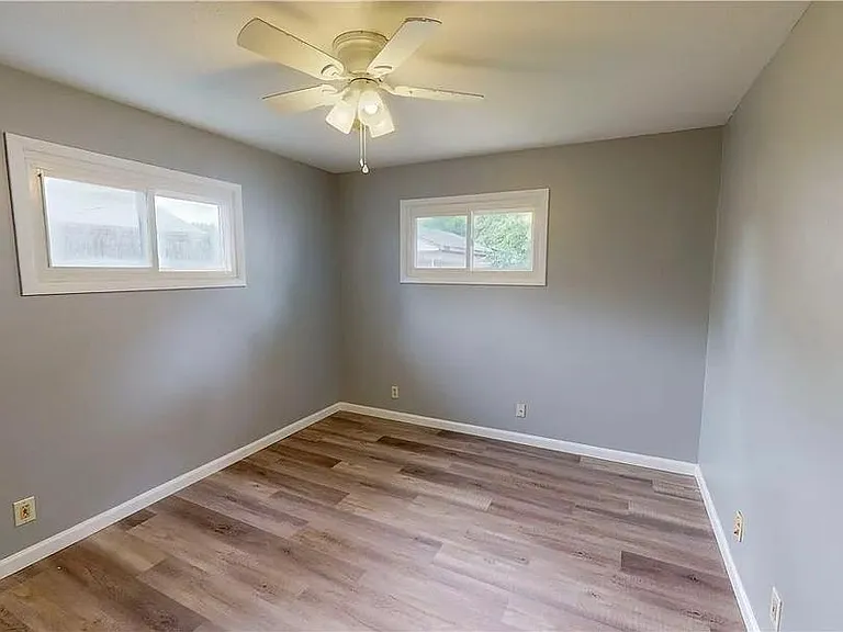 4755 Homewood Dr #1 — Photo 3